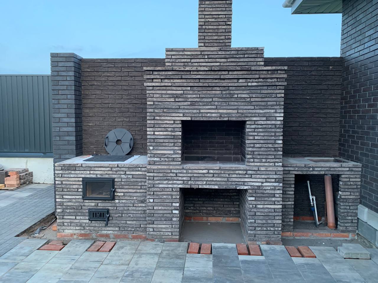 Кирпич огнеупорный Montenegro SHA 5 Black Argentum 230x114x65 мм 13