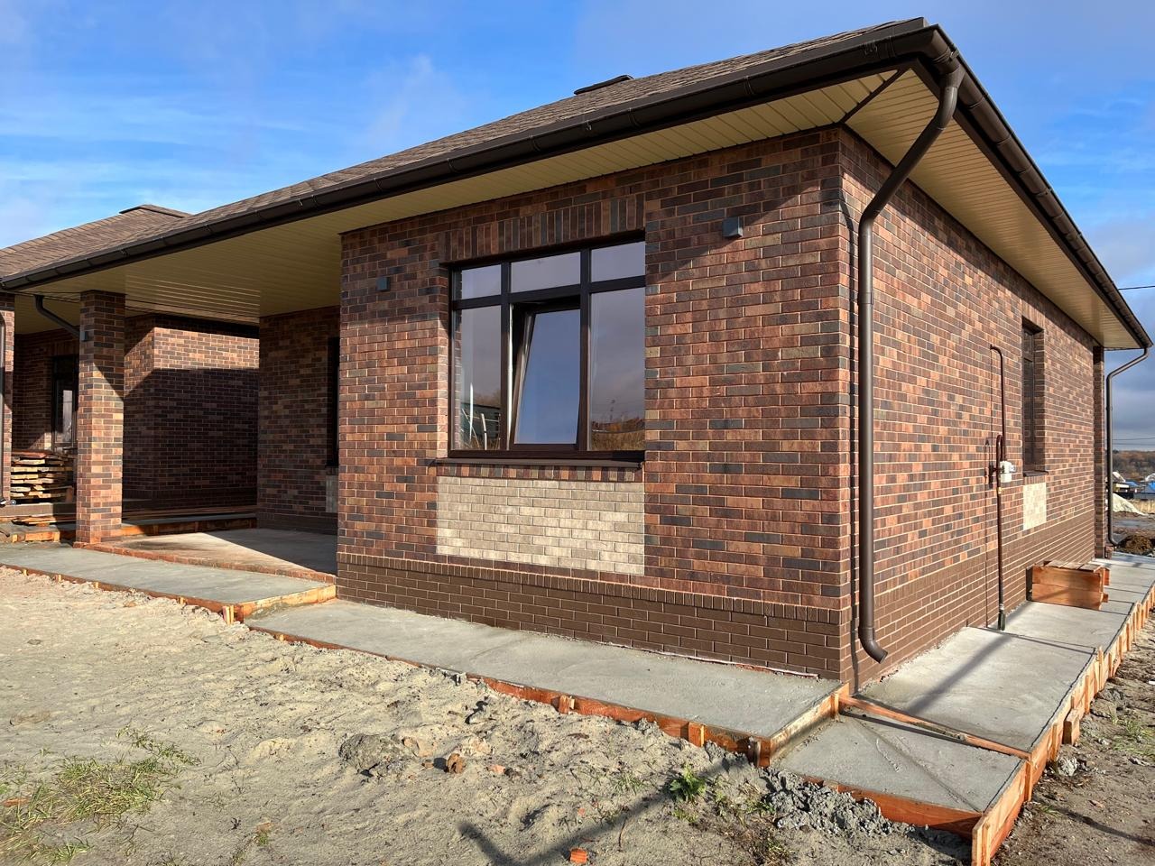 Кирпич клинкерный "Мюнхен" коричневый, береста 0.7НФ 6