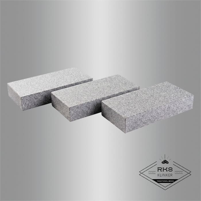 Гранитная брусчатка RKS SLATE Сильвер Пёрл, пиленая 200х100 мм в Воронеже