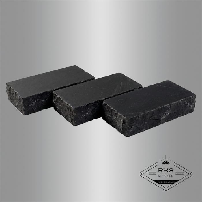 Брусчатка из известняка RKS Slate Belgian Black 200x100x40 мм в Воронеже