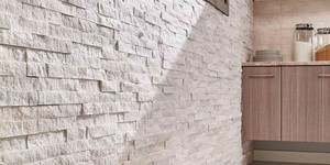 Кухонный фартук из белого природного камня 3D панели RKS SLATE Кварцит White Quartz Classic фото (11)