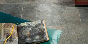 Шероховатая плитка для интерьера из природного сланца RKS SLATE Сланец Deoli Green Natural. Монтаж на пол и стены (2)